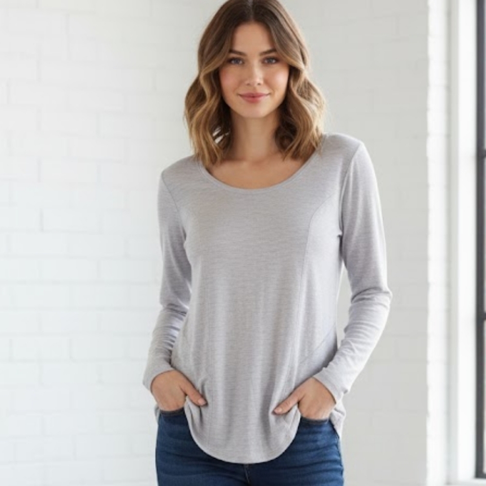 Simply Vera Vera Wang Long Sleeve Women's Top‎ Size Medium